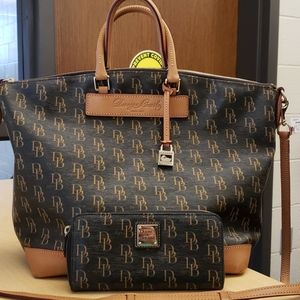 Dooney and Bourke Vanessa 1975
